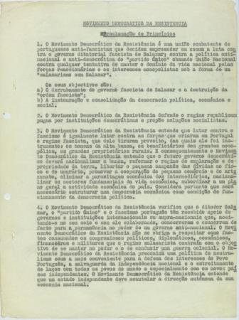 <b>Movimento Democr�tico da Re[...]</b>