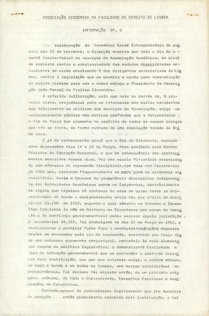 <b>Associa��o Acad�mica da Fac[...]</b>