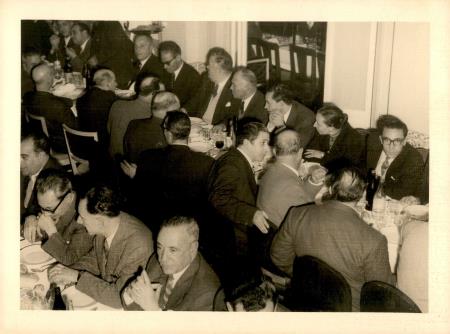 [Fotografia Almo�o no ?Restaurante Castanheira? (no Lumiar), comemorativa da data da implanta��o da Rep�blica]