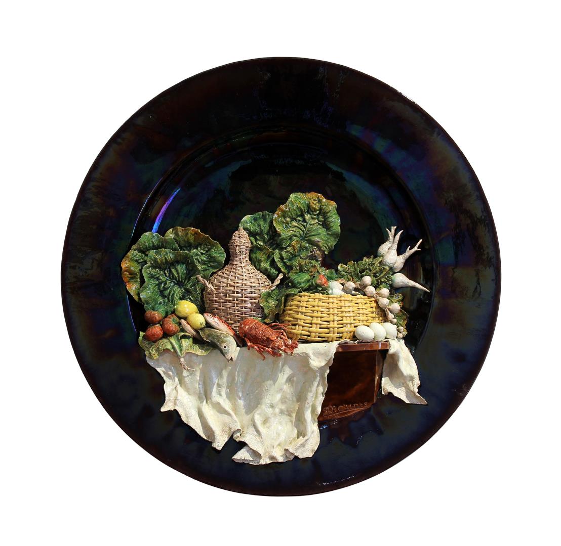 Legenda: Prato "Mesa Posta"<br>PINHEIRO, Rafael Bordalo (1846-1905)<p> Cr�ditos: &copy; Museu Bordalo Pinheiro | EGEAC&nbsp;- Fotografia de Carlos Pombo, edi&ccedil;&atilde;o de Laura Castro Caldas e Paulo Cintra&nbsp;