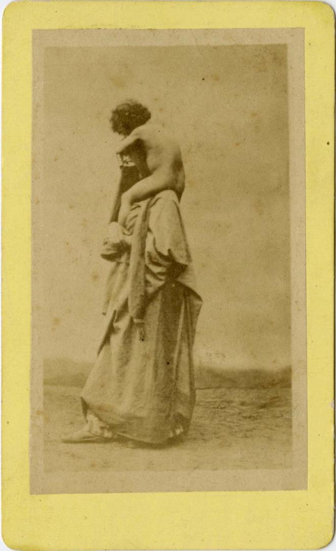 Mulher eg�pcia com crian�a nua aos ombros<br>SCHOEFFT, Otto (1833 - 1900)